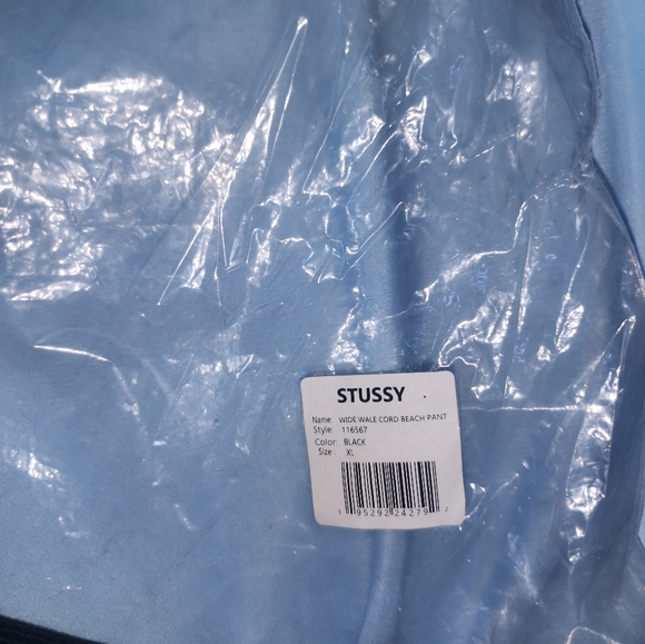 Stussy - Picture 2 of 4